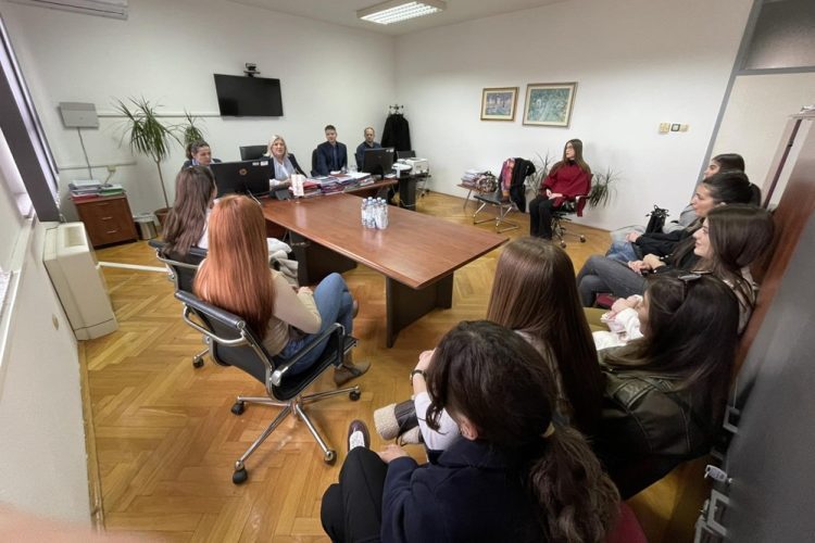 Široki Brijeg: Studenti psihologije iz Mostara posjetili Županijsko tužiteljstvo ŽZH