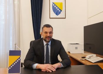 Zahtjev SDA i DF-a za smjenu Konakovića donosi dodatne komplikacije