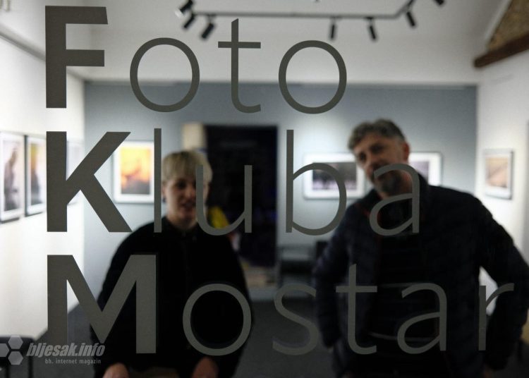 Široki Brijeg: Otvorena izložba Foto kluba Mostar