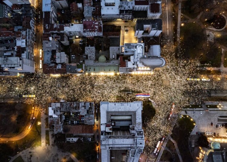Novi veliki prosvjedi u Beogradu: Ovako su iz ptičije perspektive izgledale masovne demonstracije