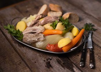 Recept za najbolji ručak danas: Junetina na lešo!