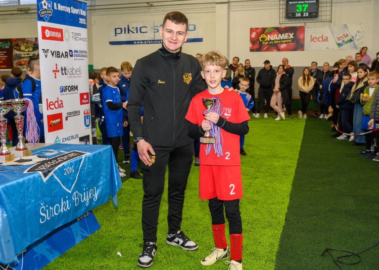 Završen spektakl u Širokom Brijegu: Herceg Sport Kup privukao veliki broj nogometaša
