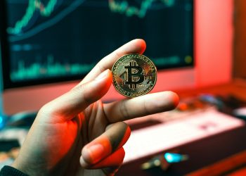 Bitcoin pao ispod 90.000 dolara, što o budućnosti kriptovaluta kažu analitičari?
