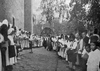 Široki Brijeg prije više od 100 godina: Fra Didak Buntić vrši javni ispit seljaka