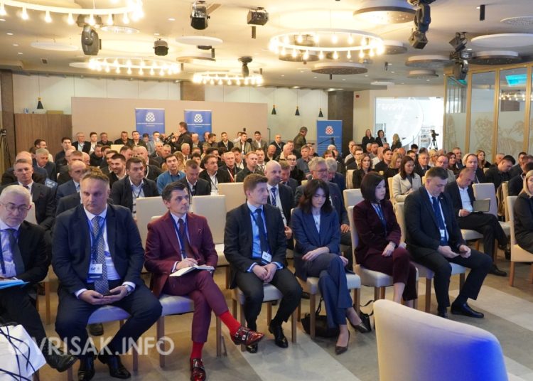 Gospodarski forum ŽZH okupio veliki broj ekonomista, poduzetnika i predstavnika vlasti