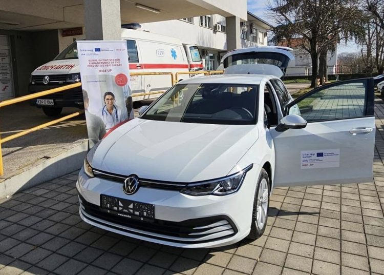 Domu zdravlja Ljubuški isporučen automobil za potrebe patronažne službe