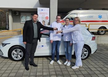 Domu zdravlja Ljubuški isporučen automobil za potrebe patronažne službe