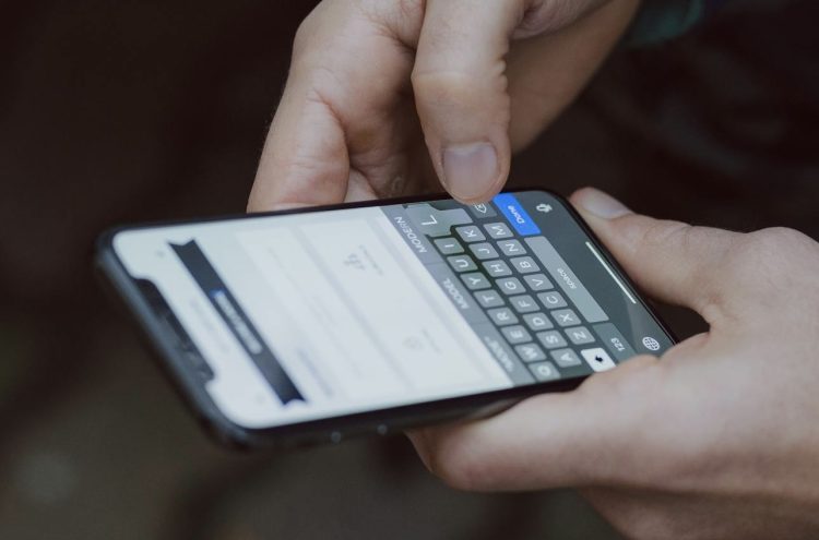 Za kupnju kartice za mobitel u BiH tražit će se adresa i matični broj