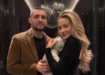 Incident na ulici: Kovačić se zakačio s navijačem dok je bio u šetnji sa suprugom i bebom