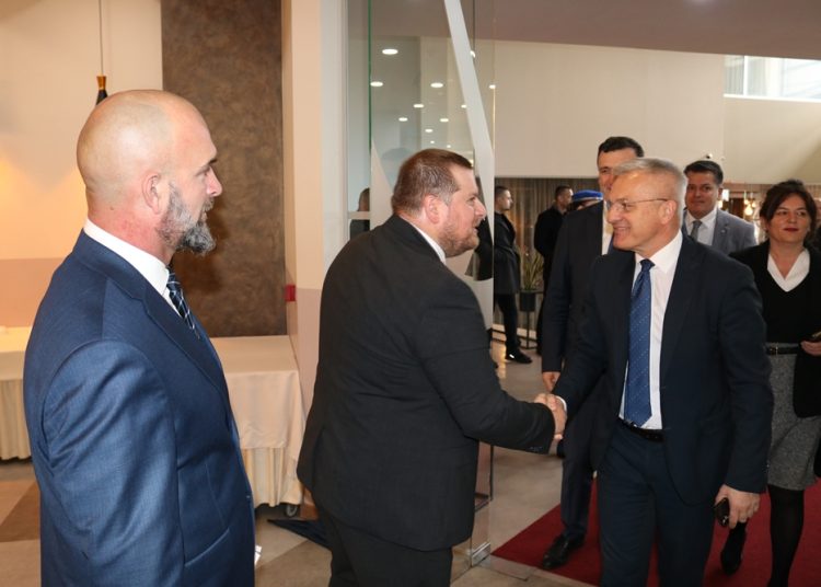 Dan Grada Ljubuškog: Na svečanoj sjednici uručena javna priznanja