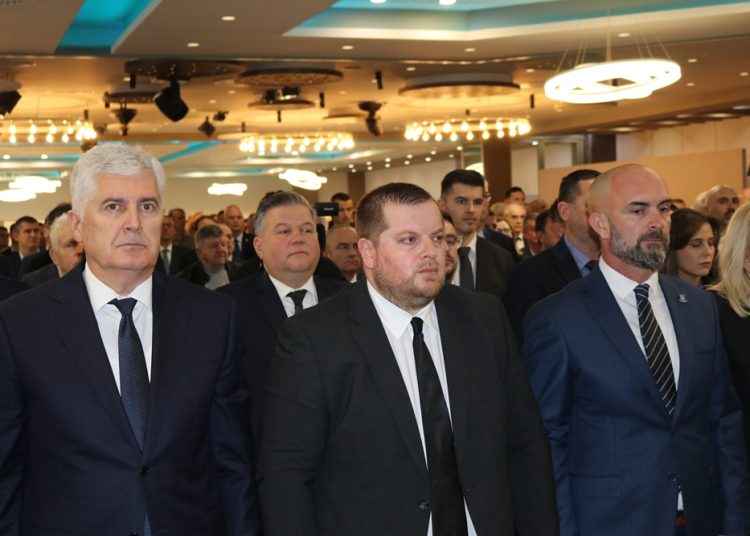 Dan Grada Ljubuškog: Na svečanoj sjednici uručena javna priznanja