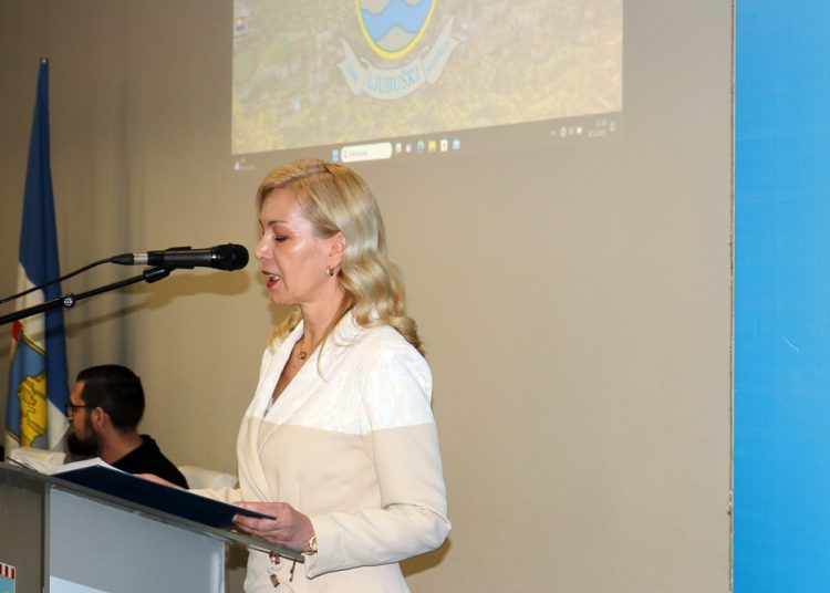 Dan Grada Ljubuškog: Na svečanoj sjednici uručena javna priznanja