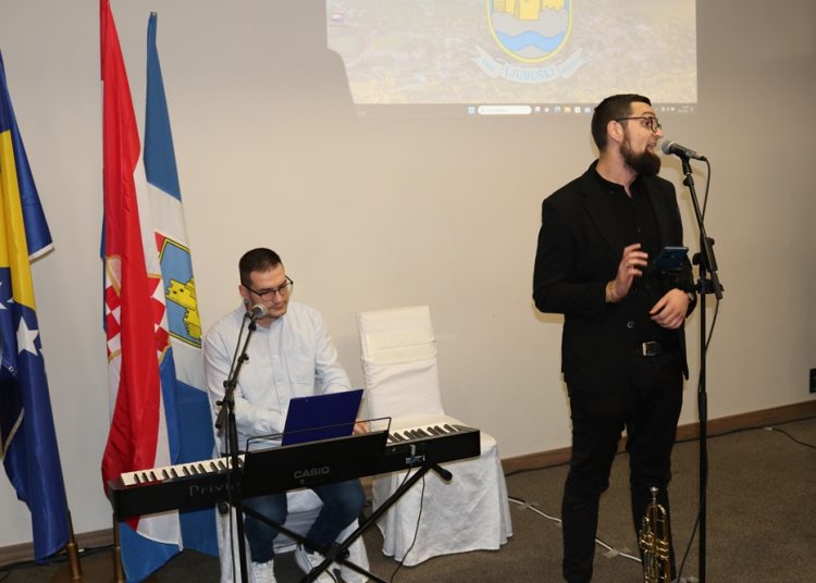 Dan Grada Ljubuškog: Na svečanoj sjednici uručena javna priznanja