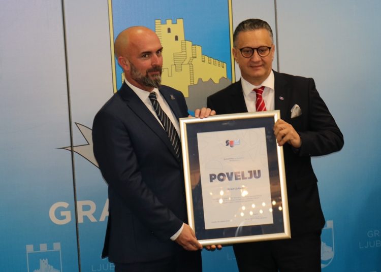 Dan Grada Ljubuškog: Na svečanoj sjednici uručena javna priznanja