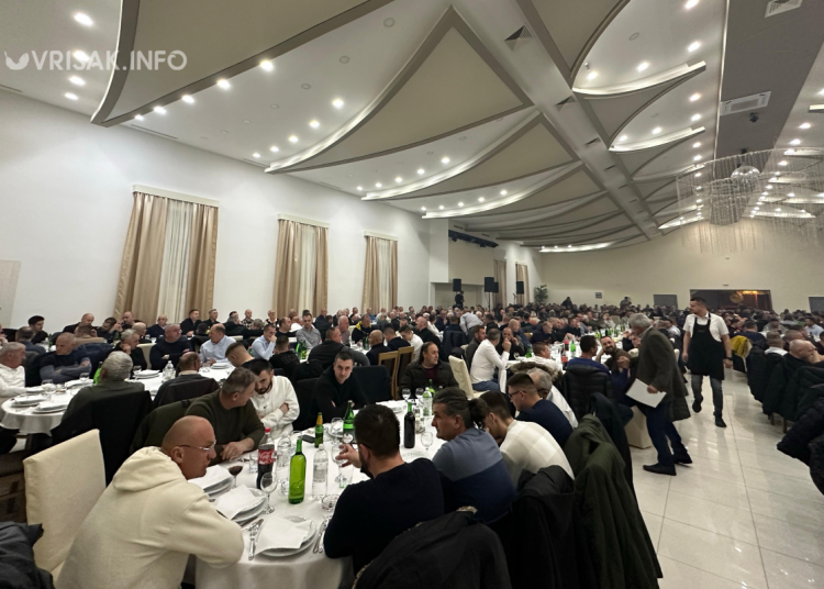 Široki Brijeg: Lovačka večer okupila oko 700 lovaca