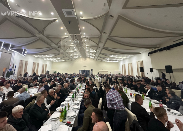 Široki Brijeg: Lovačka večer okupila oko 700 lovaca