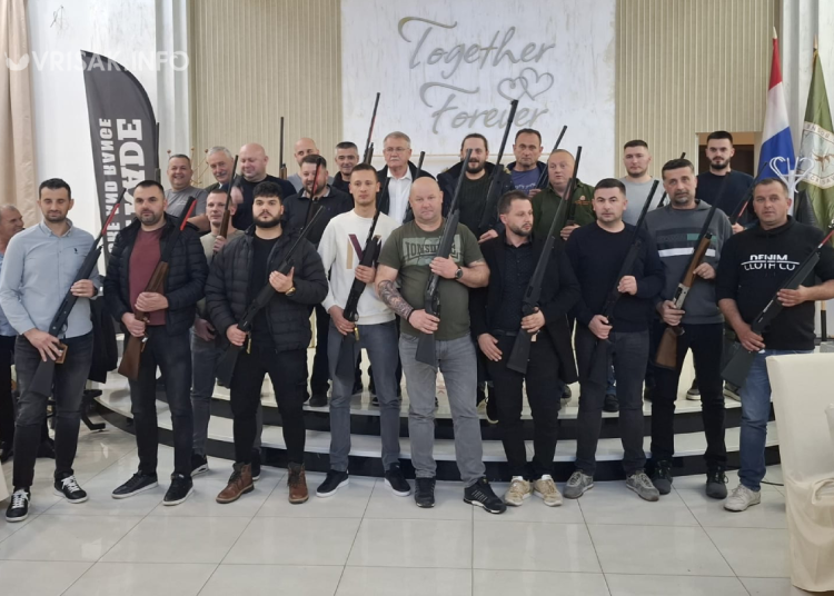 Široki Brijeg: Lovačka večer okupila oko 700 lovaca