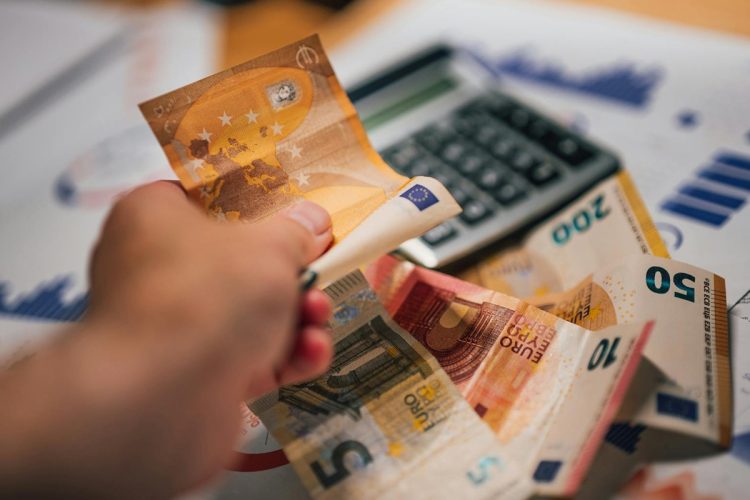 Minimalna plaća preko 1500 eura u nekim zemljama EU-a: Evo kako stoji Hrvatska