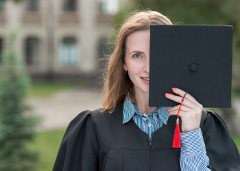 Ministarstvo obrazovanja, znanosti, kulture i sporta HNŽ oglasilo se o stipendijama