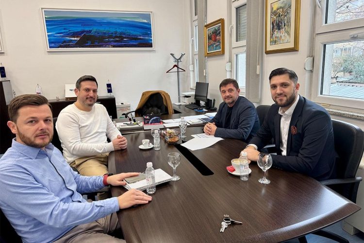 Mostar: Obnavlja se spomen-ploča Kralju Tomislavu