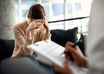 Sve više građana traži pomoć psihologa i psihijatra