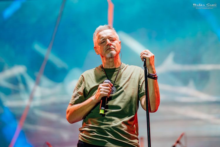 Thompsonov hit “Ako ne znaš šta je bilo” apsolutni je favorit za ovogodišnjeg Porina