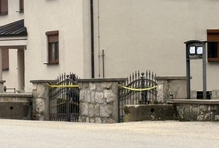 Uhićen Širokobriježanin koji je osumnjičen za provalu u župni ured u Livnu