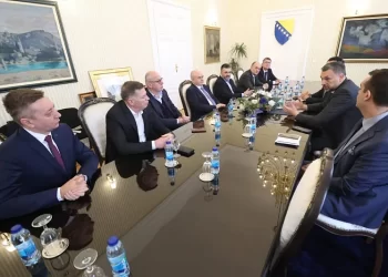 Gospodarstveniku iz Gruda uručena diplomatska putovnica