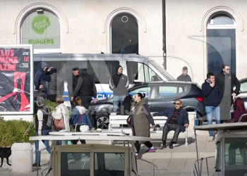 (VIDEO) U Splitu incident na skupu za srpske studente