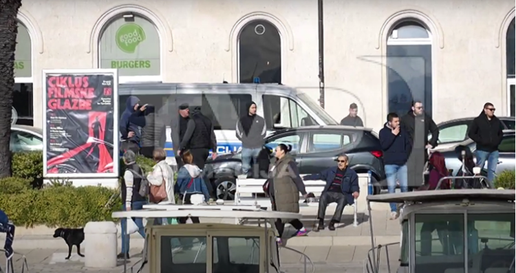 (VIDEO) U Splitu incident na skupu za srpske studente