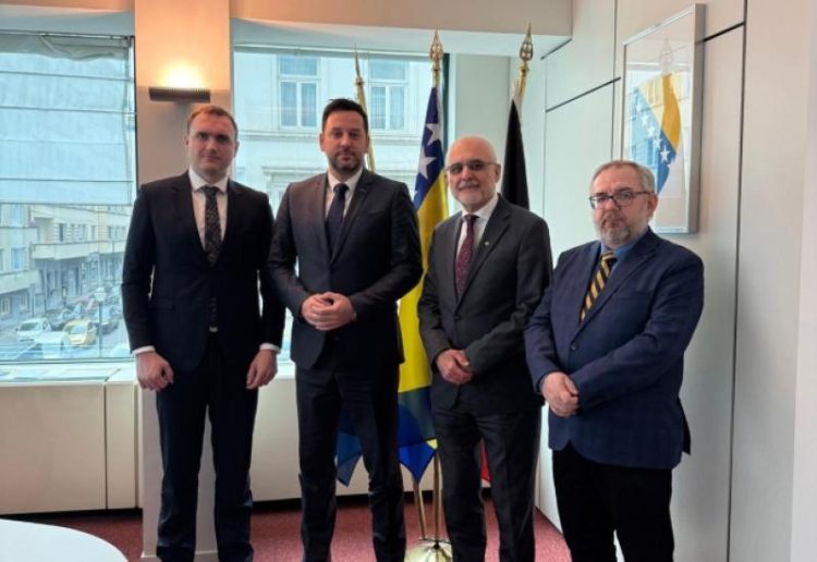 Dobre vijesti za dijasporu: Elektronički potpisi i dokumenti bez dolaska u BiH