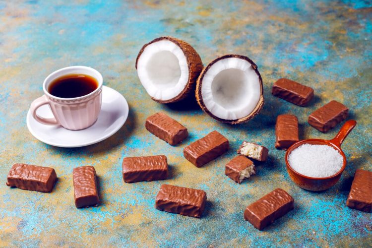 RECEPT: Od 4 sastojka napravite domaće Bounty čokoladice za manje od 30 minuta!