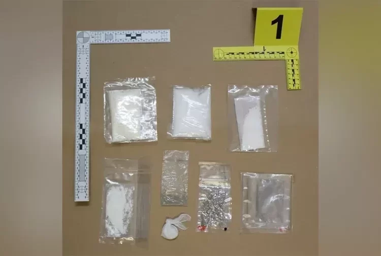 Sarajevo: Policija zaplijenila drogu vrijednu više od milijun KM, uhićen diler s arsenalom oružja