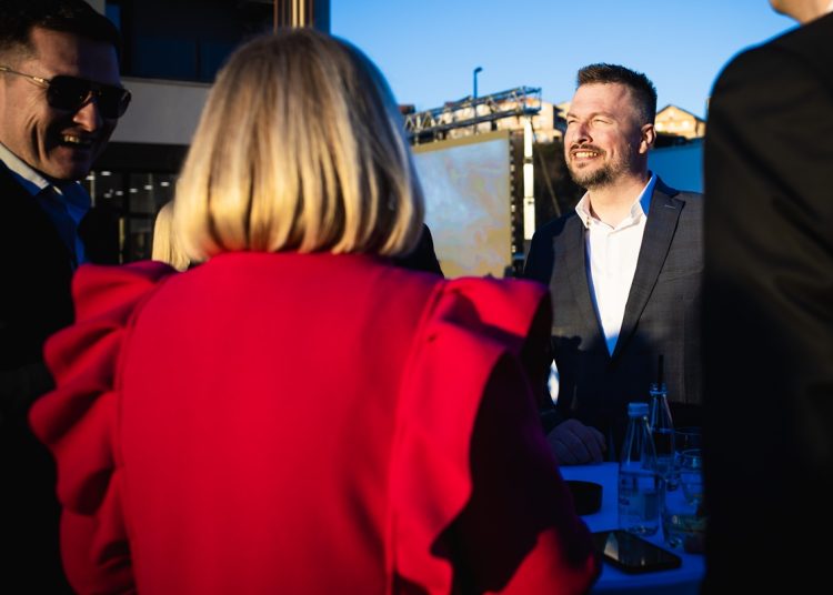 IQ MOBILE u Širokom Brijegu otvorio novo upravno sjedište i ekskluzivni shop