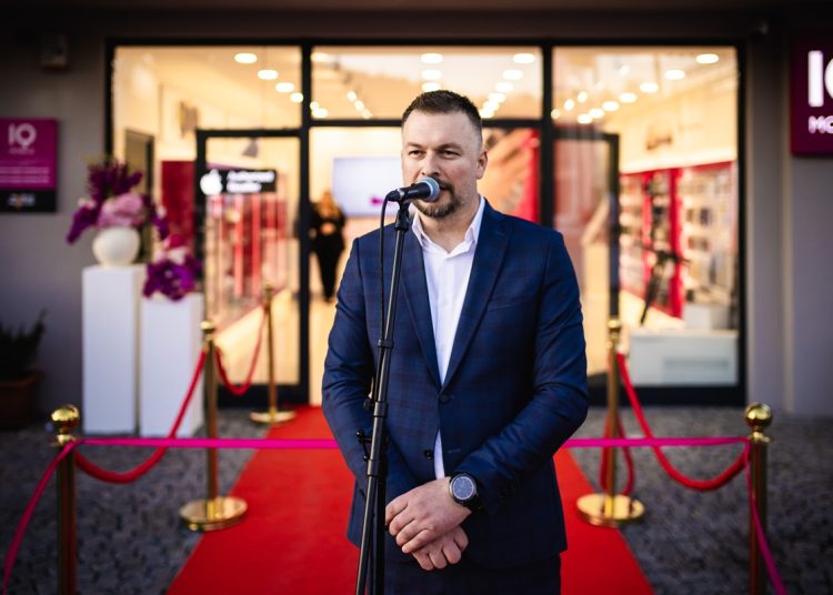 IQ MOBILE u Širokom Brijegu otvorio novo upravno sjedište i ekskluzivni shop