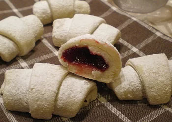 Recept za prhke kiflice sa pekmezom i orasima