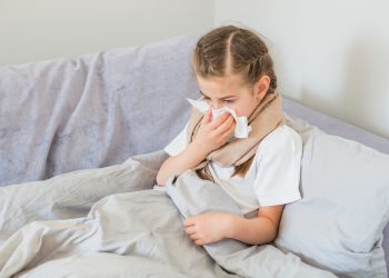 Kombinacija tri simptoma ukazuje na komplikacije upale pluća kod djece