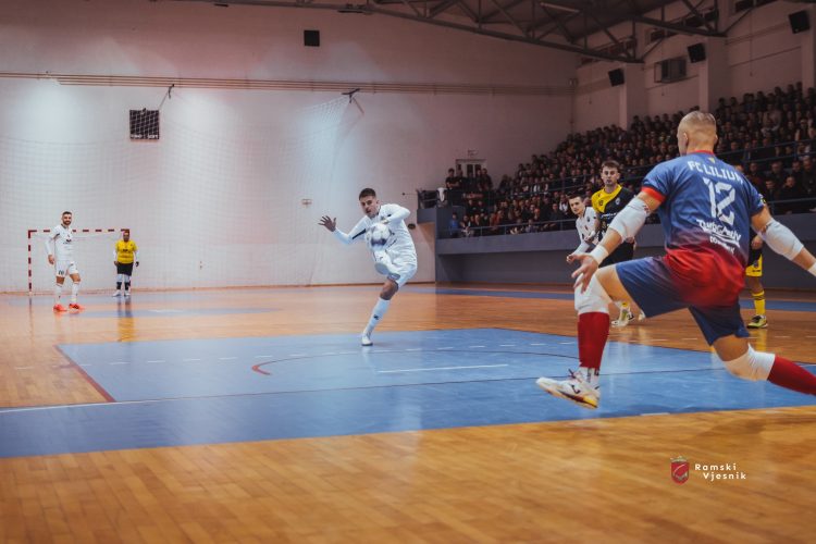 Tri gola Ante Ćorluke za korak bliže Premijer futsl ligi