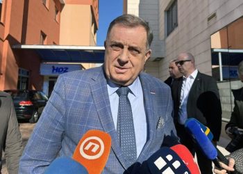 Dodik helikopterom došao u Mostar na sastanak s Čovićem