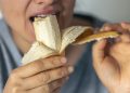 Evo zašto trebate izbjegavati jesti banane za doručak