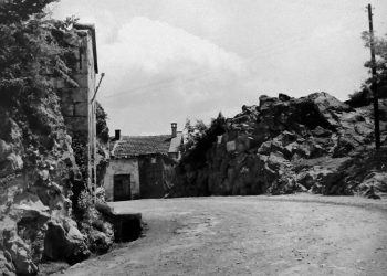 Široki Brijeg: Fotografija kapelice sv. Ante u Klancu prije izmještanja