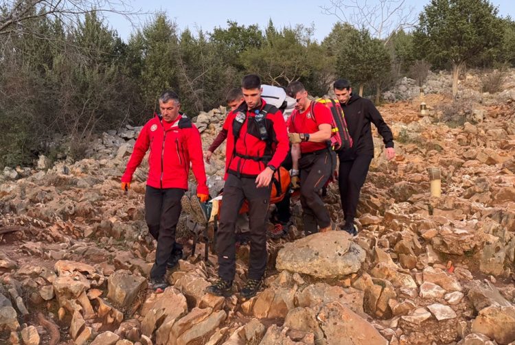 HGSS Međugorje-Čitluk spasio ozlijeđenu hodočasnicu na Brdu ukazanja