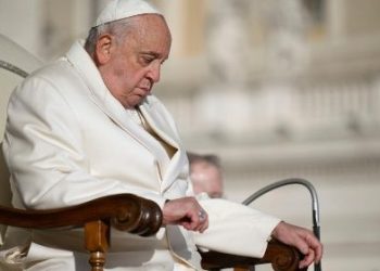 Papa Franjo dobro reagira na terapije i više nije u životnoj opasnosti