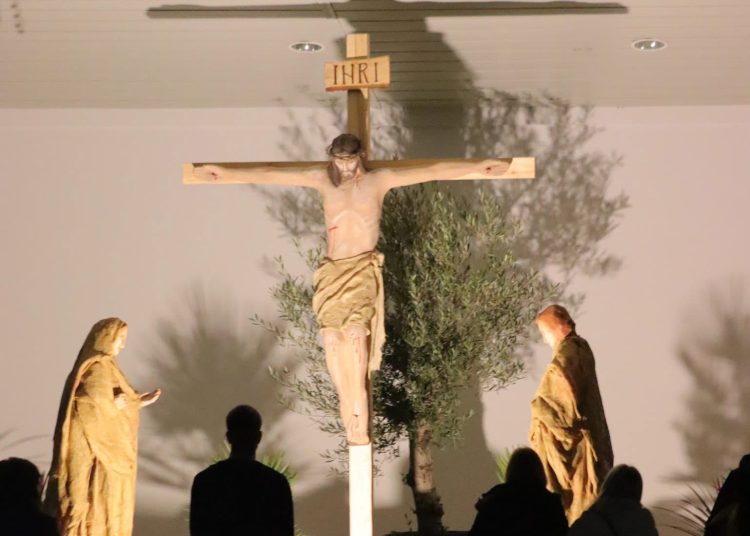Foto: Franjevački samostan i Župa sv. Ante Padovanskog Humac