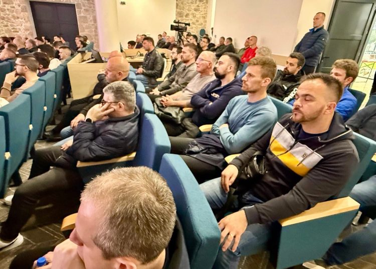 Foto: Franjevački samostan i Župa sv. Ante Padovanskog Humac