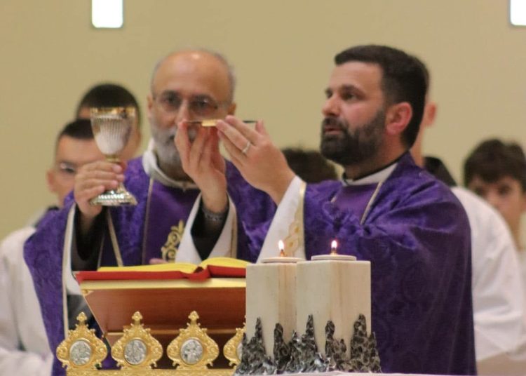 Foto: Franjevački samostan i Župa sv. Ante Padovanskog Humac