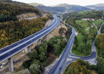Vlada FBiH izdvojila 257,5 miliona KM za izgradnju puteva: Evo koji projekti dobivaju novac