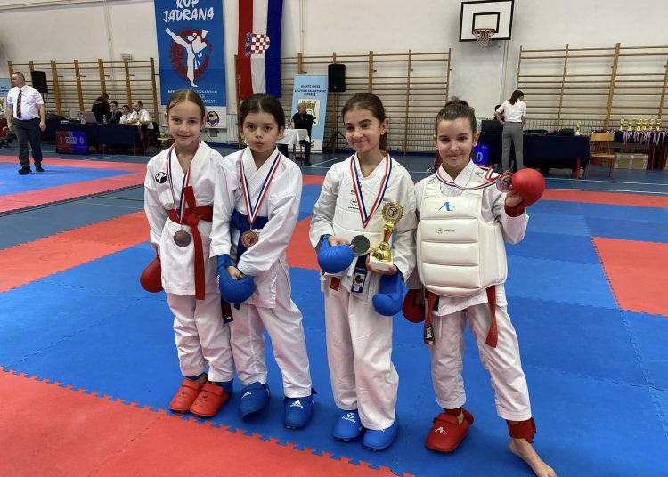Karate klub Široki na Kupu Jadrana osvojio 29 medalja