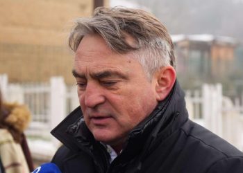 Kaznena prijava protiv Komšića zbog odavanja počasti Alagiću i zloupotrebe vojske