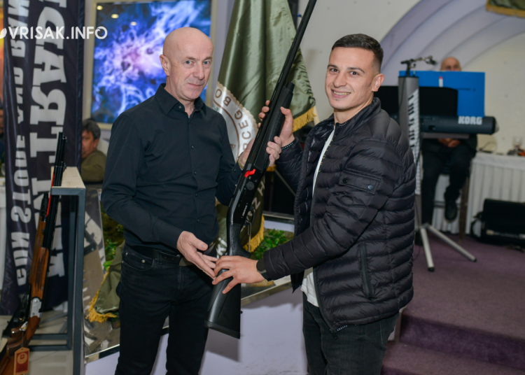 Foto: Vrisak.info / I. Kero - Lovačka večer u Mostaru